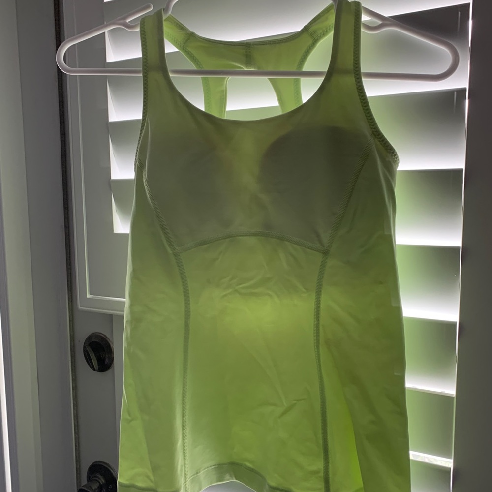Lululemon- Vintage tank